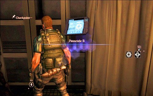 Jak tylko zaczniesz otwierać kolejne drzwi, Chris zostanie przeciągnięty na drugą stronę przez następnego mutanta - 4 - Potrójny zamek | Kampania Chrisa | Solucja Resident Evil 6 - Resident Evil 6 - poradnik do gry