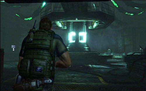 W następnym pomieszczeniu musisz podejdź do wskazanych wrót i spróbować je otworzyć - 5 - Dziura w ziemi | Kampania Chrisa | Solucja Resident Evil 6 - Resident Evil 6 - poradnik do gry