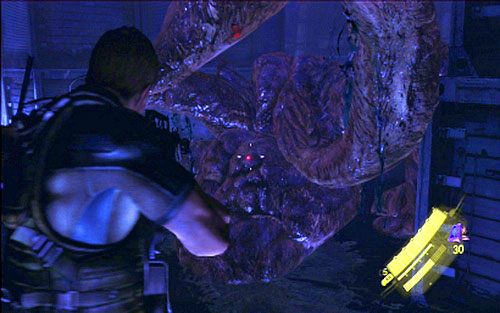 Gdy tak się stanie, twój przeciwnik powinien już zmienić się w nieruchomy kokon - 5 - Finałowe starcie | Kampania Chrisa | Solucja Resident Evil 6 - Resident Evil 6 - poradnik do gry