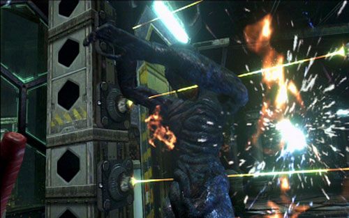 Chwilę później zostaniesz zaatakowany przez kolejnego przeciwnika - 5 - Ładowanie baterii | Kampania Jakea | Solucja Resident Evil 6 - Resident Evil 6 - poradnik do gry