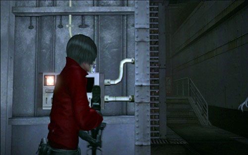 Po drugiej stronie wrót pojawią się dwa mutanty, więc bądź przygotowany na szybkie ich wyeliminowanie - 4 - Reflektory | Kampania Ady Wong | Solucja Resident Evil 6 - Resident Evil 6 - poradnik do gry