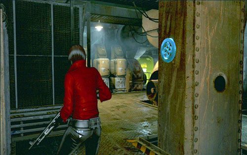Będzie tam również duży filar, za którym ukryto drugi artefakt - Rozdział I | Emblematy - Ada Wong | Resident Evil 6 - Resident Evil 6 - poradnik do gry