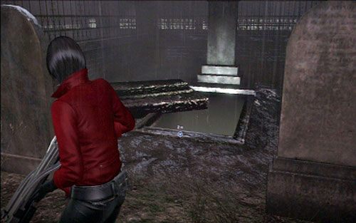 Zaraz na początku etapu idź cały czas prosto, aż do dziury w ziemi - Rozdział II | Emblematy - Ada Wong | Resident Evil 6 - Resident Evil 6 - poradnik do gry