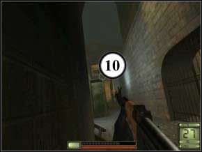 Idź prosto i w lewo - lada chwila z lewej wybiegnie trzech przeciwników, z czego jeden z otwartego kontenera (11) (12) (13) - Praga | Soldier of Fortune 2 Double Helix - Soldier of Fortune 2: Double Helix - poradnik do gry
