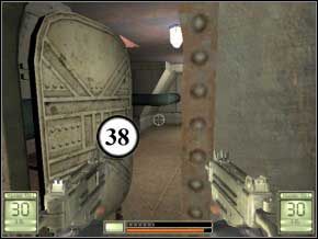 W pokoju zabijesz dwóch strażników po obu stronach drzwi naprzeciwko (39) (40), a następnie dwóch, którzy przez te drzwi wejdą do środka (41) (42) - Seaward | Soldier of Fortune 2 Double Helix - Soldier of Fortune 2: Double Helix - poradnik do gry