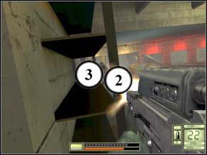 Poczekaj chwilę, z dołu przybiegnie po kolei trzech przeciwników, kucnij i po prostu na nich czekaj (4) (5) (6) - Switzerland | Soldier of Fortune 2 Double Helix - Soldier of Fortune 2: Double Helix - poradnik do gry