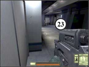 Tam załatw czwórkę (kucnij, aby trudniej było cię trafić) (24) (25) (26) (27) - Texas | Soldier of Fortune 2 Double Helix - Soldier of Fortune 2: Double Helix - poradnik do gry