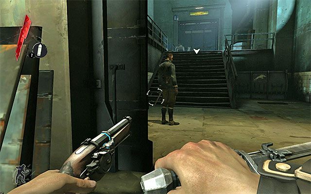 Od ściany, na której należy zamontować ładunek wybuchowy, oddzielają Cię dwie nowe osoby - Podłożenie ładunku wybuchowego | Misja 1 - Dishonored - Dishonored - poradnik do gry