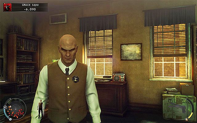 Przebranie woźnego sądowego pozyskuje się w etapie Gmach sądu - 15 - Prawo Skurkyego (01 - 08) | Wyzwania Hitman Rozgrzeszenie - Hitman Absolution - poradnik do gry