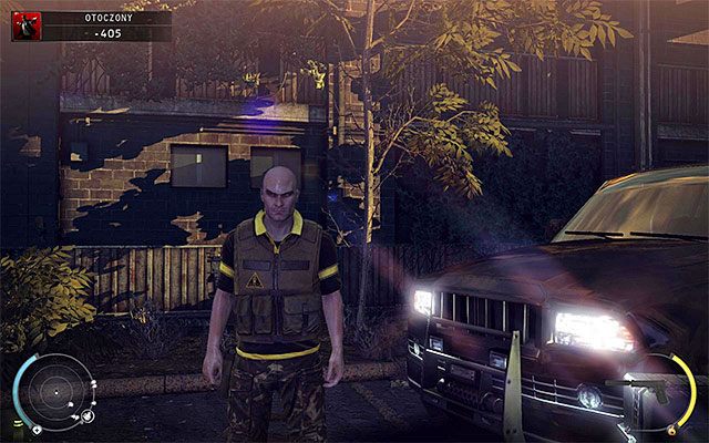 Przebranie szeregowego Agencji można pozyskać w trakcie rozgrywania etapów Otoczony oraz Targ w Hope - 16 - Operacja Młot Bojowy | Wyzwania Hitman Rozgrzeszenie - Hitman Absolution - poradnik do gry