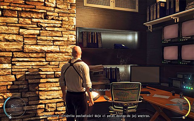Skorzystaj z drzwi prowadzących do pomieszczenia ochrony i poświęć trochę czasu na to żeby rozejrzeć się po okolicy - Hitman Absolution: Urwisko, Osobisty kontrakt - Solucja - Hitman Absolution - poradnik do gry