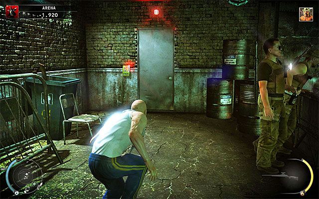 Mając już karabin snajperski musisz zdecydować się na ustalenie miejsca do oddania strzału - Zamordowanie Sancheza w tradycyjny sposób (Arena) | 13 - Noc walki - Hitman Absolution - poradnik do gry