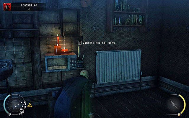 Drugi bong znajduje się w niewielkiej kuchni sąsiadującej z polem marihuany - 4 - Uciekaj, by przeżyć | Wyzwania Hitman Rozgrzeszenie - Hitman Absolution - poradnik do gry