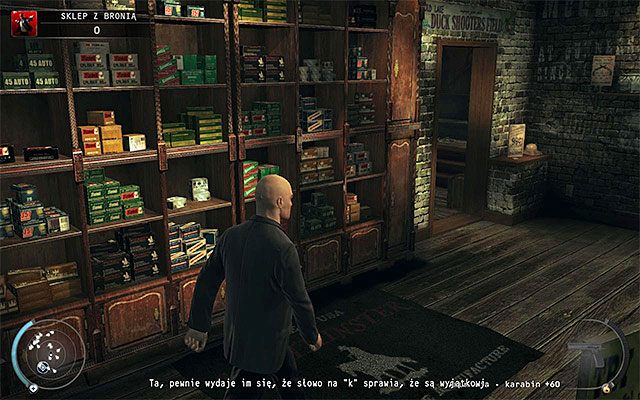 Drugi wariant to odebranie notesu właścicielowi sklepu z bronią - Zdobycie klucza do gabloty (Sklep z bronią) | 8 - Dar Ptaśka - Hitman Absolution - poradnik do gry