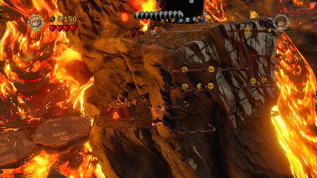 Jako, że Frodo nie jest w stanie skakać będziemy musieli torować mu drogę za pomocą Sama - Góra Przeznaczenia | Opis przejścia - Akt III | LEGO The Lord of the Rings - LEGO The Lord of the Rings: Władca Pierścieni - poradnik do gry