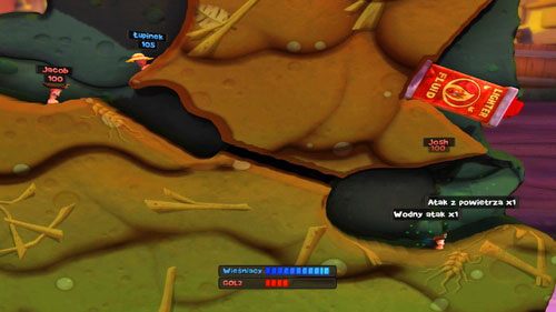 Pierwszą turę wykonujemy przy pomocy Zwiadowcy - biegniemy czym prędzej w prawo, przebijamy się Palnikiem do skrzynek [ilustracja] i zbieramy Wodny atak oraz Atak z powietrza (uwaga: mamy na to tylko 5 sekund od momentu wyłączenia Palnika - Walka wzywa! | Podwórko (Kampania) | Worms Revolution - Worms: Revolution - poradnik do gry