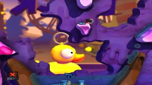 Następnie zrzucamy pierwszy z Odpływów stając na prawej krawędzi [ilustracja] - Wszystkie atrakcje wesołego miasteczka! | Łamigłówki | Worms Revolution - Worms: Revolution - poradnik do gry