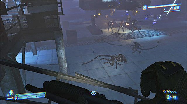 Zauważ, że zamiast najemników w hangarze zaczęły się teraz pojawiać ksenomorfy - Wejdź do lądownika, żeby uciec z Sephory | Misja 3 - Upadek Sulaco - Aliens: Colonial Marines - poradnik do gry