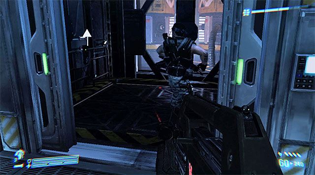 Wznów przemarsz, docierając do schodów prowadzących na niższy poziom - Odnajdź więźnia w module bezpieczeństwa | Misja 8 - Wał obronny - Aliens: Colonial Marines - poradnik do gry