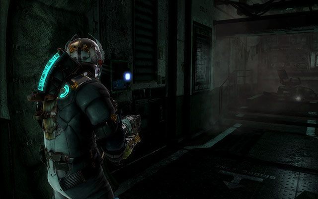 W szafce na ścianie po lewej stronie, po wejściu na mostek skręć dwukrotnie w prawo - Rozdział 5 | Sekrety | Dead Space 3 - Dead Space 3 - poradnik do gry