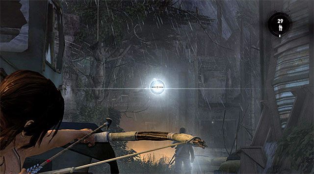 Bardzo ostrożnie zbliż się do obozowiska, albowiem jest ono pilnowane przez liczną grupę przeciwników - Znajdź bunkier | 8 - Wołanie o pomoc | Solucja Tomb Raider - Tomb Raider - poradnik do gry