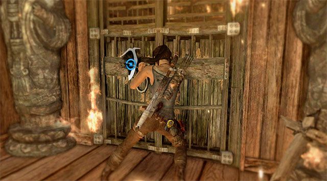 Ruszaj dalej, pomagając sobie czekanem do odblokowania zamkniętych drzwi - Przedostań się do pałacu; Znajdź Sam | 17 - Prosto w ogień | Solucja Tomb Raider - Tomb Raider - poradnik do gry