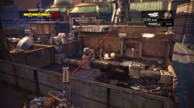 Po oczyszczeniu terenu, szybko dostań się na podwyższenia, na którym byli wrogowie z Jednostrzałami - Dachy pierwszej alei - Przedmieścia Halvo Bay - Gears of War: Judgment - poradnik do gry