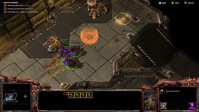 Misję rozpoczynamy kontrolując nasz nowy nabytek - infektory - Plaga | Kampania - stacja Skygeirr | StarCraft II Heart of the Swarm - StarCraft II: Heart of the Swarm - poradnik do gry