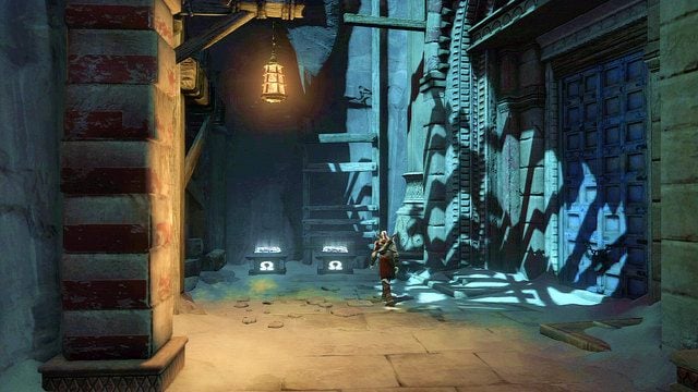 W zaułku obok metalowej bramy znajdziesz dwie białe skrzynie - Oczy Gorgony i Pióra Feniksa (rozdział 5) | Artefakty, Oczy Gorgony i Pióra Feniksa - God of War: Ascension - poradnik do gry