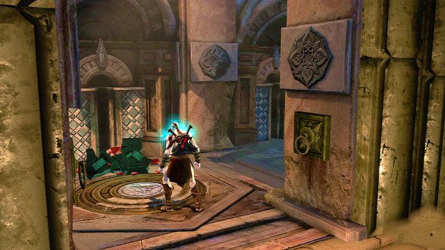 Rozdział 14: Zniszczona Skrzynia 2 - Zniszczone Czerwone Skrzynie | Artefakty, Oczy Gorgony i Pióra Feniksa - God of War: Ascension - poradnik do gry
