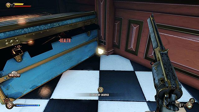 Pokonaj policjantów strzegących baru i odszukaj niebieski kufer stojący obok stolików dla gości - Idź do domu Comstocka | Rozdział 29 - Port Dostatku | BioShock Infinite - BioShock: Infinite - poradnik do gry