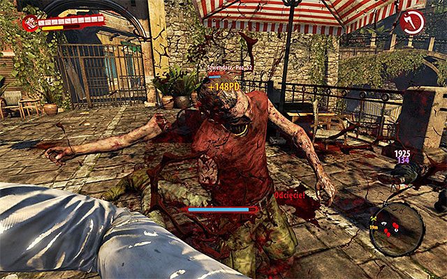 W pobliżu placu przebywają wszystkie pozostałe zombiaki wyznaczone do eksterminacji - Zabezpiecz Przystań Henderson | Rozdział 8 - Prom | Dead Island Riptide - Dead Island Riptide - poradnik do gry