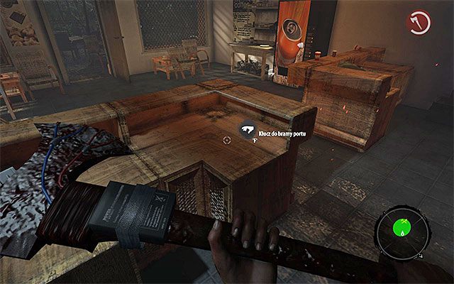 Skręć w lewo i wyłam drzwi prowadzące do lokalnej pizzerii - Znajdź budynek kina | Rozdział 8 - Nowy w mieście | Dead Island Riptide - Dead Island Riptide - poradnik do gry