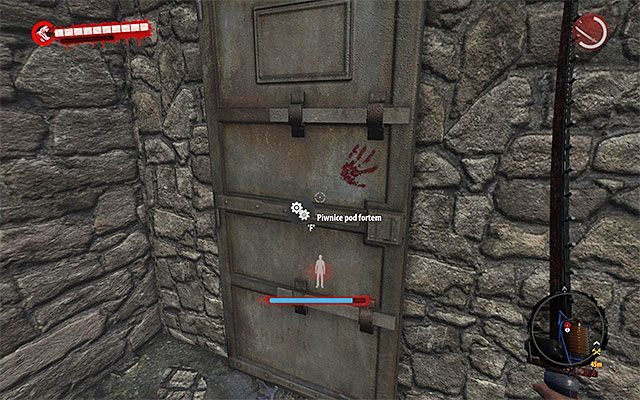 Zejdź po schodach na dół, docierając po drzwi prowadzących do Piwnic pod fortem - Idź po śladach krwi | Rozdział 11 - Katastrofa | Dead Island Riptide - Dead Island Riptide - poradnik do gry