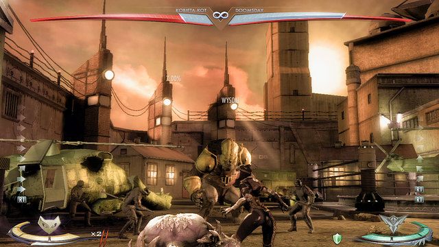 Na środku areny w tle znajduje się opancerzony goryl, walcząc przed nim można rzucić w niego przeciwnikiem - Injustice: Wyspa Strykera - arena - Injustice Gods Among Us - poradnik do gry