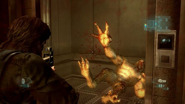 W środku czeka na ciebie przeciwnik, ale pojedyncza bestia nie powinna sprawić ci większych problemów - Duchy Veltro - część I | Epizod 3 | Resident Evil Revelations - Resident Evil: Revelations - poradnik do gry