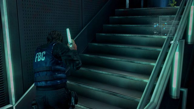 Za nią znajdują się schody prowadzące na czwarte piętro - Objawienia - część II | Epizod 11 | Resident Evil Revelations - Resident Evil: Revelations - poradnik do gry