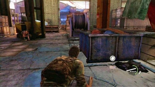 Kilka kroków od poprzedniego przedmiotu znajduje się duży magazyn - Strefa Kwarantanny | Artefakty i nieśmiertelniki w The Last of Us - The Last of Us - poradnik do gry