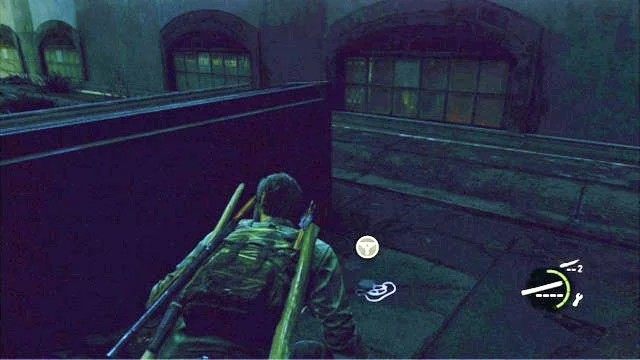 Na jej końcu po lewej stronie ukryto następny nieśmiertelnik - Samotna i porzucona (Pittsburgh) | Artefakty i nieśmiertelniki w The Last of Us - The Last of Us - poradnik do gry