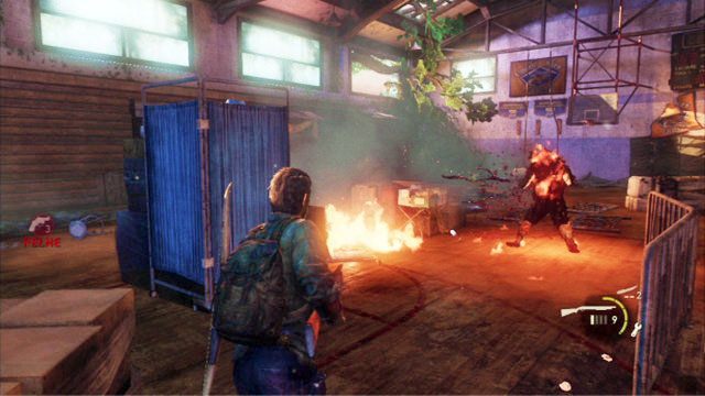 Atakowaniem purchlaka zajmuj się po zabiciu zwykłych potworów - The Last of Us: Purchlak (Bloater) - jak zabić potwora? - The Last of Us - poradnik do gry