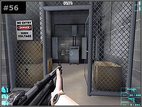 Wróć następnie do panelu kontrolnego, uważając na zastępy przybyłych na powitanie wojaków - Misja 07 - High Maintenance - Die Hard: Nakatomi Plaza - poradnik do gry