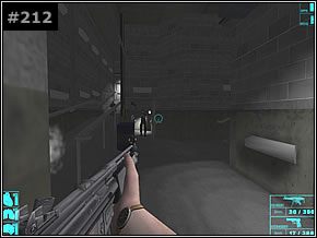 Idąc tunelem spotkasz następnych przeciwników - Misja 24 - Fumbling In The Dark - Die Hard: Nakatomi Plaza - poradnik do gry