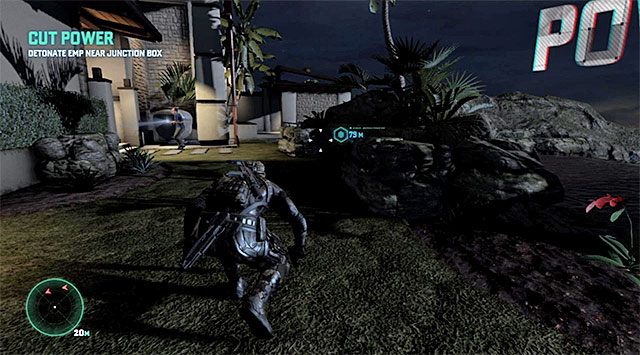 Pierwszy wartownik napotkany na tyłach posiadłości - Dotarcie do szopy narzędziowej | Misja 4 - Prywatna posiadłość - Tom Clancys Splinter Cell: Blacklist - poradnik do gry