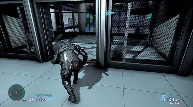 Wyjście z sali z klatką - Wydostanie się z centrum dowodzenia z dyskiem Charliego | Misja 6 - HQ wydziału specjalnego - Tom Clancys Splinter Cell: Blacklist - poradnik do gry