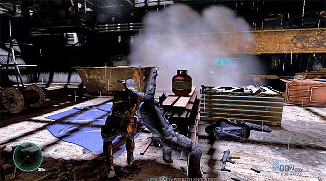 Eliminacja wrogiego najemnika w walce wręcz - Dotarcie na dach w towarzystwie Briggsa | Misja 5 - Opuszczony młyn - Tom Clancys Splinter Cell: Blacklist - poradnik do gry