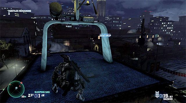 Paczka jest przyklejona do łodzi - Misje Kobina | Paczki (Dead Drops) | Splinter Cell Blacklist - Tom Clancys Splinter Cell: Blacklist - poradnik do gry