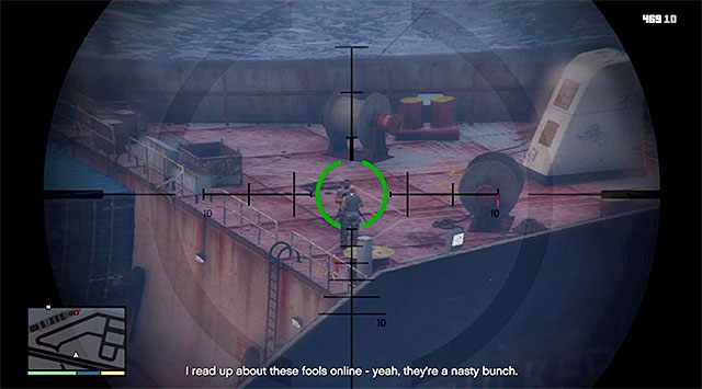 Zaczekaj aż gra przełączy się na Franklina i ustaw się w punkcie obserwacyjnym przy schodach - GTA 5: Skok na Merryweather, atak na frachtowiec (Freighter) - solucja - GTA 5 - poradnik do gry