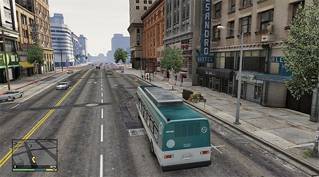 Zatrzymuj się na kolejnych przystankach - GTA 5: Mord autobusowy - solucja - GTA 5 - poradnik do gry