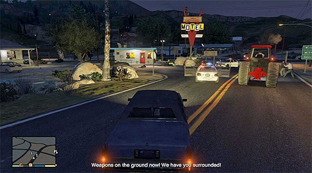 Możesz zastrzelić policjantów lub rabusiów - GTA 5: Napad na wsi | Przypadkowe zdarzenia | GTA V - GTA 5 - poradnik do gry