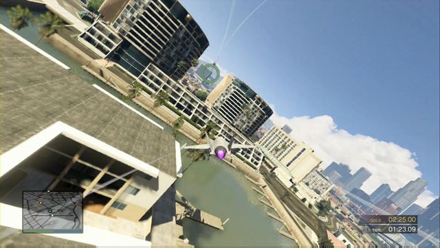 W określonych punktach wykonaj wskazane manewry - GTA Online: Wyzwania 6-10, Szkoła Latania San Andreas (DLC) - solucja - GTA 5 - poradnik do gry